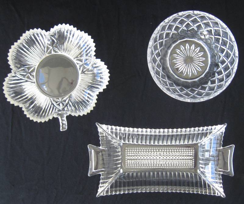 lot 162 image: 3 Fancy Glass Small NutCandyTrinket Dishes