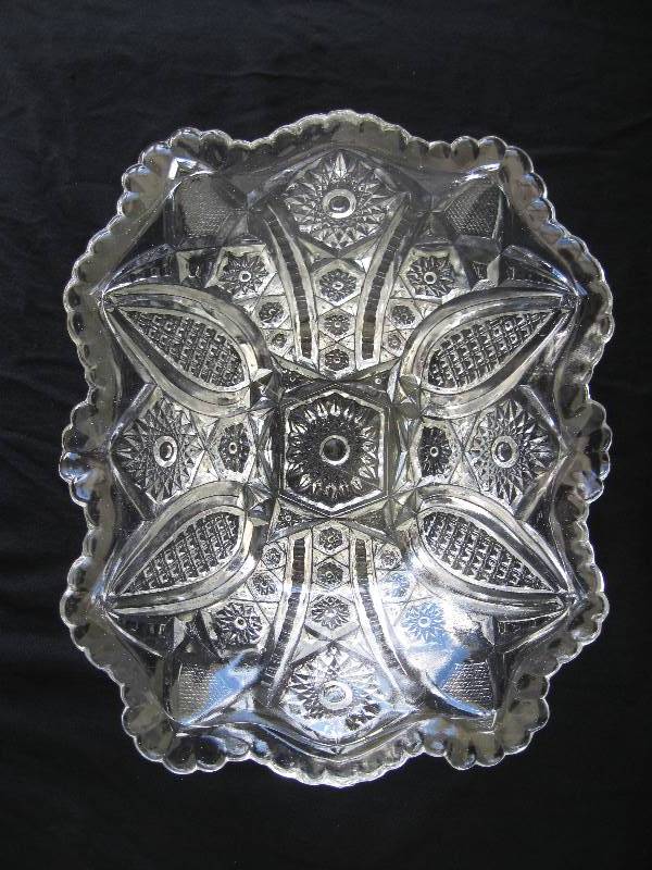 lot 164 image: Vintage EAPG Rectangular Serving Bowl & Divided Relish