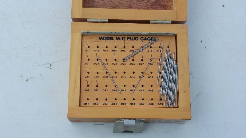 lot 8 image: Meyer M-0 Minus Gage Pin Set