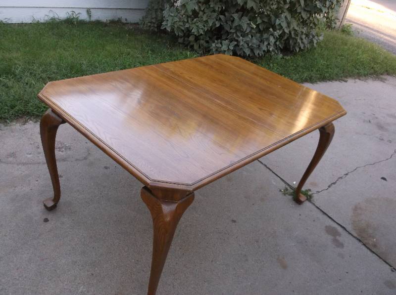 Dinning Table