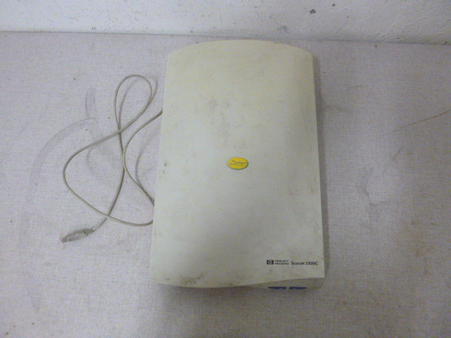 lot 76 image: HP ScanJet 3300 Scanner