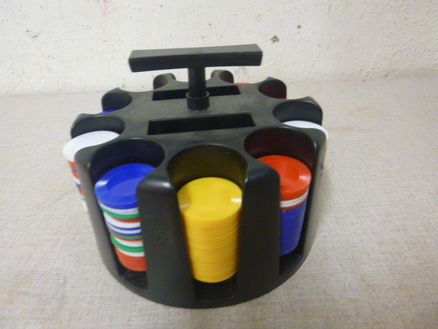 lot 108 image: Poker Chips