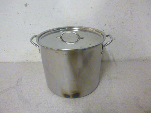 lot 119 image: Stainless Steel Pot with Lid