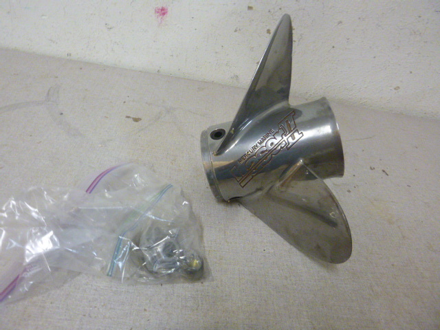lot 161 image: Mercury Laser 2 Stainless Steel Prop