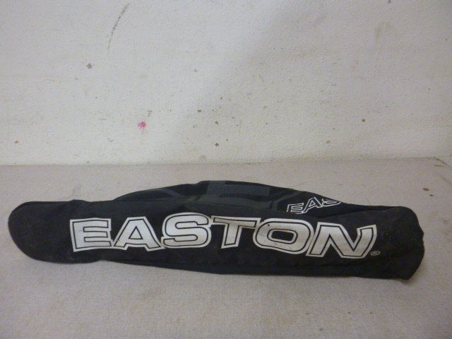 lot 188 image: Easton Baseball Equipment Bag
