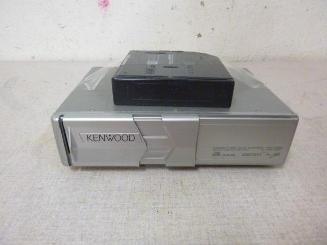 lot 200 image: Kenwood Compact Disc Auto Changer