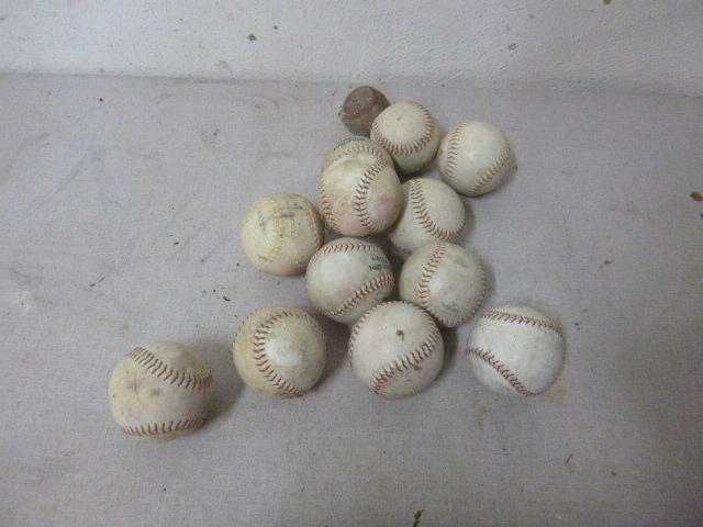 lot 236 image: Miscellaneous Baseballs