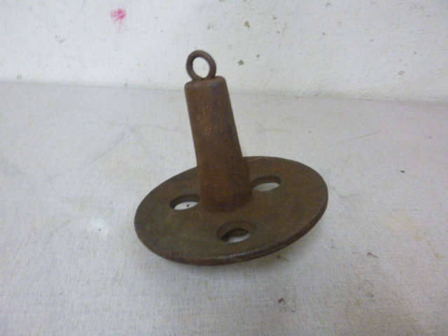 lot 260 image: Anchor