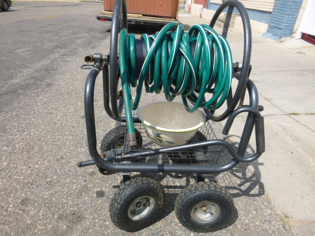 lot 279 image: Hose Reel and Hose