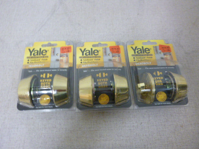 lot 295 image: 3 Yale Dead Bolts Locks
