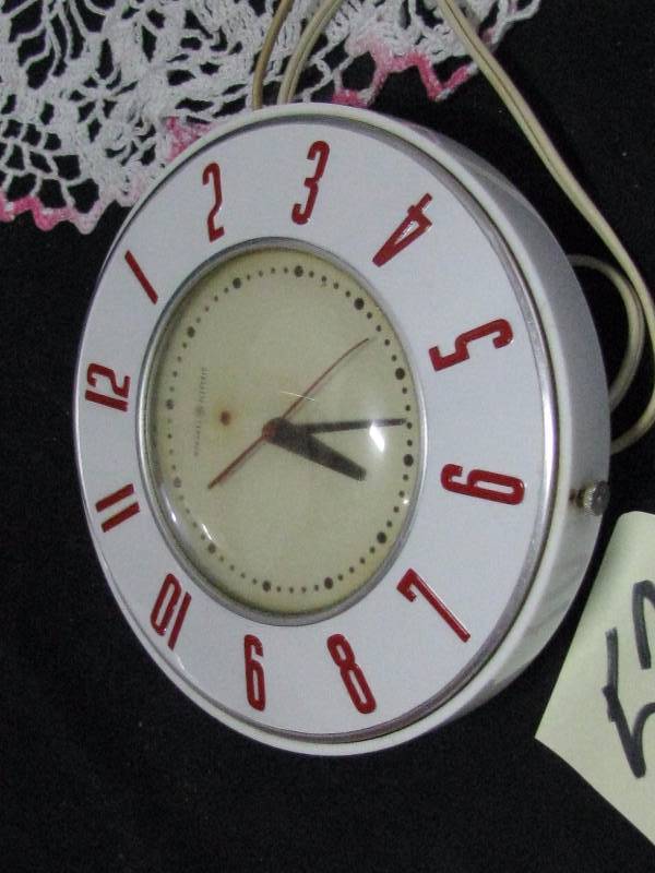 Vintage General Electric Kitchen Clock