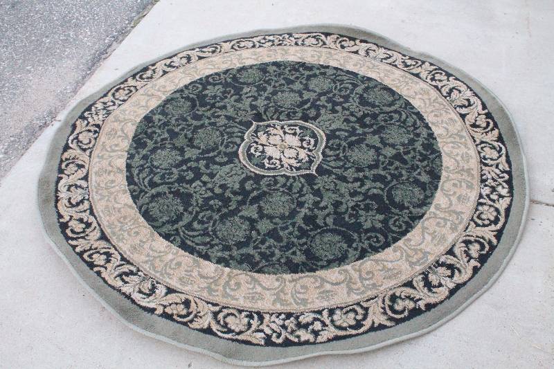 Rug