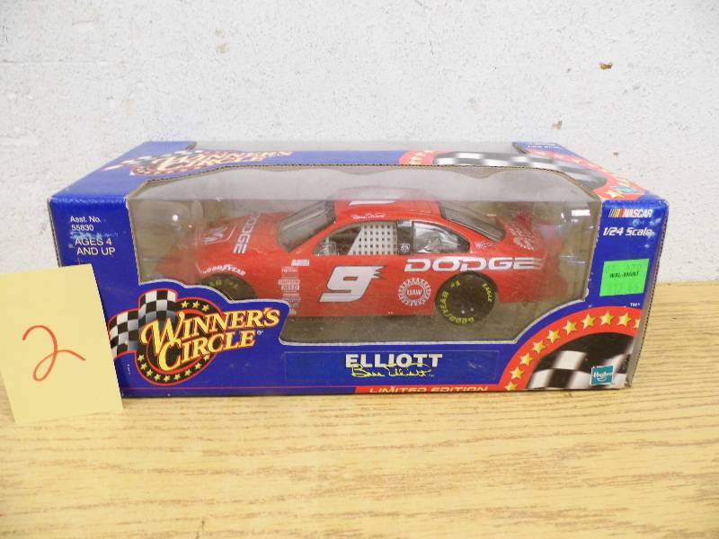 Nascar Elliot #9
