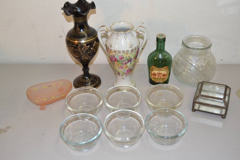 Vases Dishes