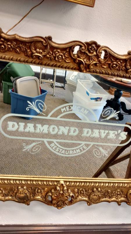 lot 7 image: Large Ornate Diamond Daves Mirror