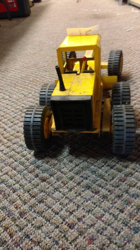 lot 51 image: Vintage Tonka Road Grader