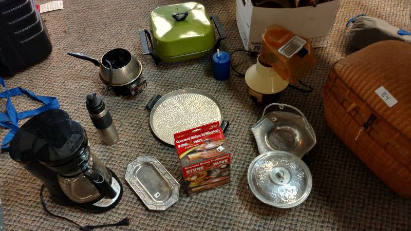 lot 57 image: Large Lot of Pots and Pans