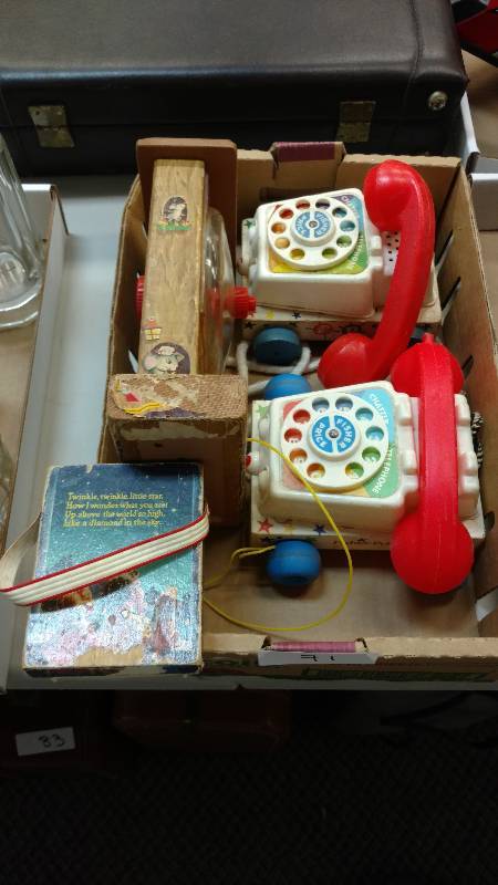 lot 71 image: Vintage Toy Lot