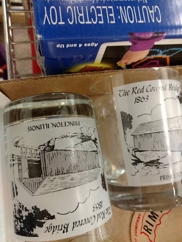 lot 158 image: Vintage Drinkware