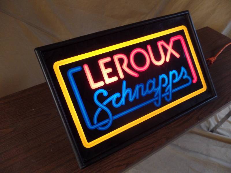 Light Up Liquor Sign