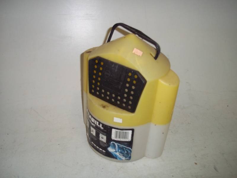 lot 34 image: Minnow Bucket