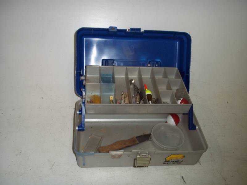 lot 44 image: Tackle Box with Tackle