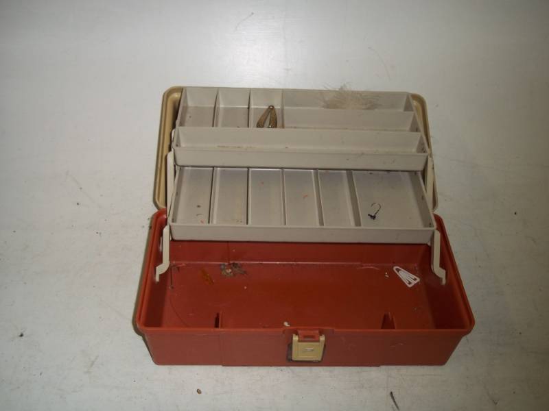 lot 45 image: Tackle Box