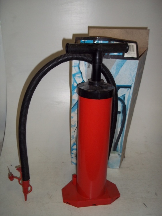 lot 51 image: Air pump double action