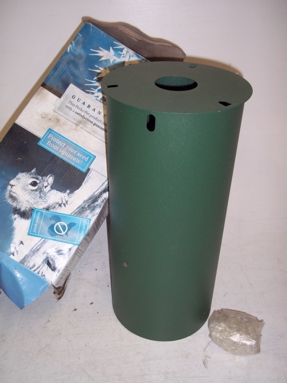 lot 60 image: New Squirrel Baffle feeder guard