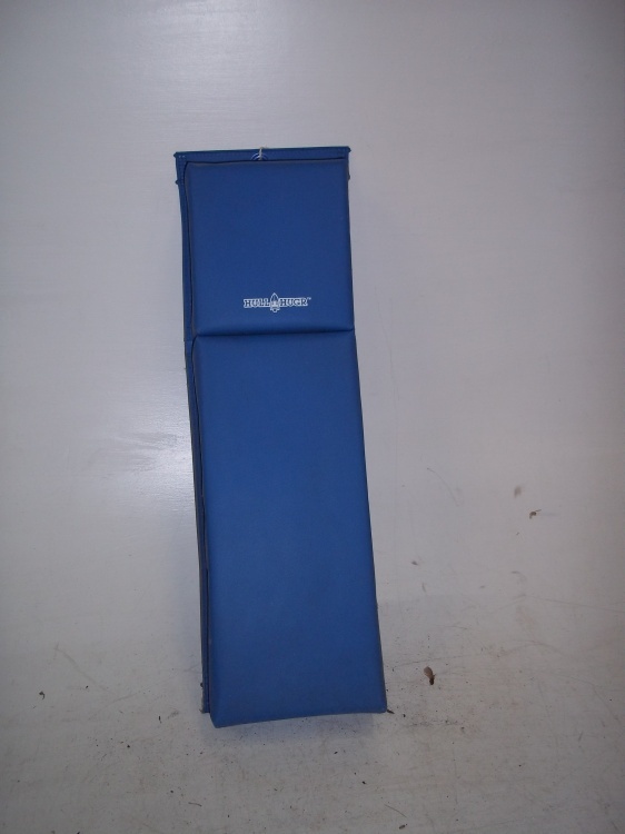 lot 75 image: Hull Hugr Boat Bumper
