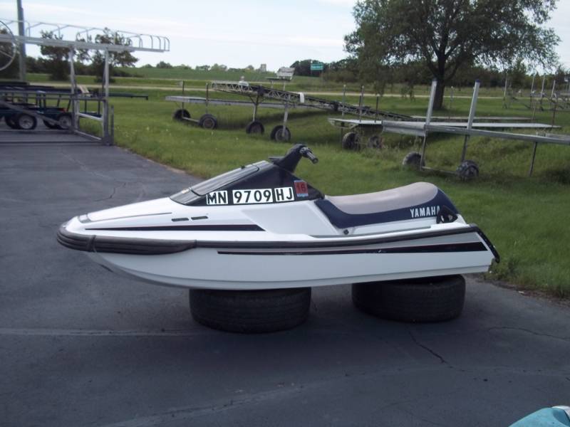 lot 21 image: 1991 Wave Runner III Yamaha Jet Ski