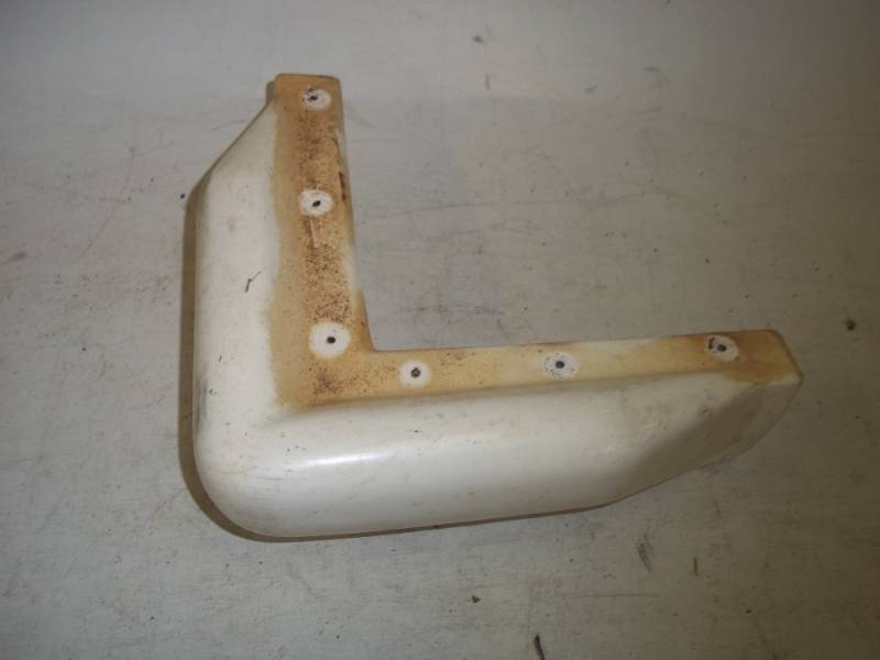 lot 93 image: Dock Corner Bumper