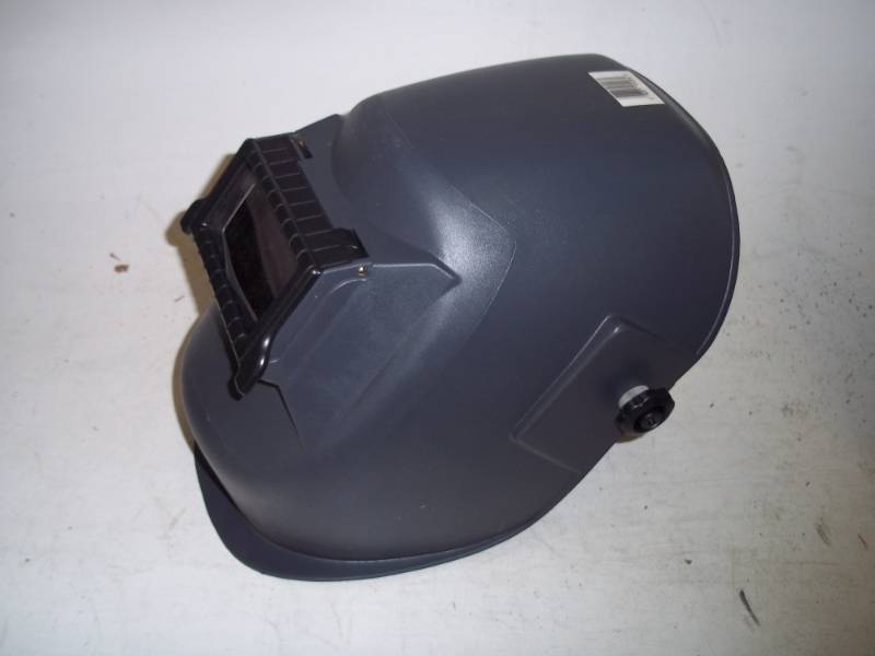 lot 94 image: New Welding Helmet