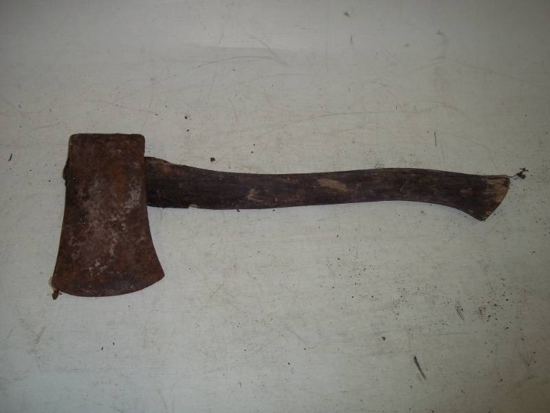 lot 109 image: Vintage Hatchet