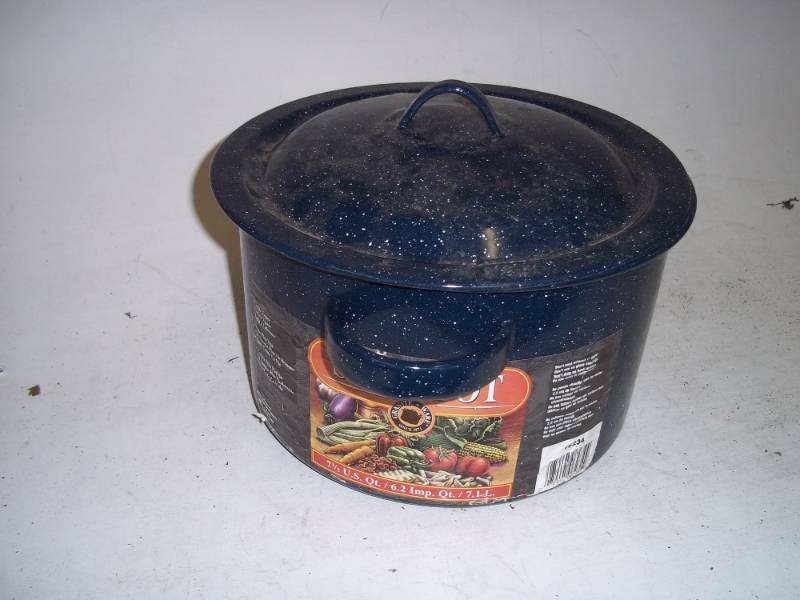 lot 144 image: Stew Pot
