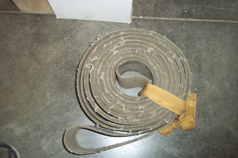 lot 190 image: Hammer Mill Flat Belt 6 x 25