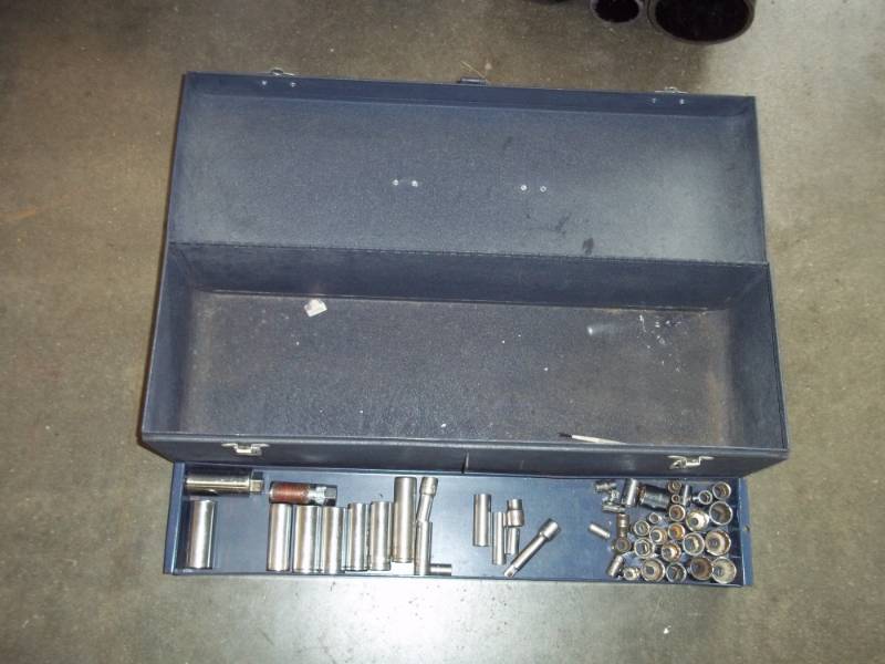 lot 227 image: Sockets with tool box