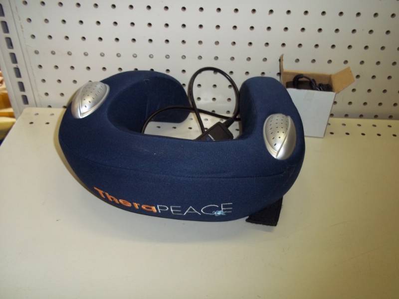 lot 284 image: Massage Collar