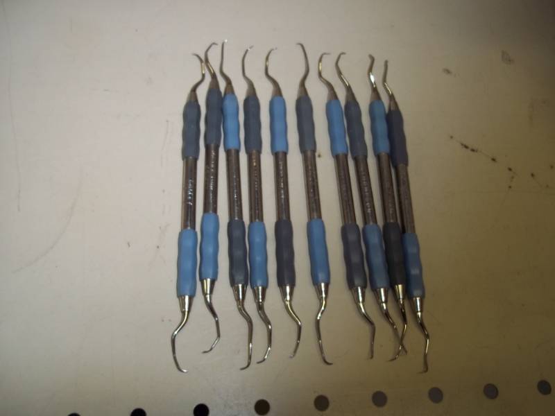 lot 286 image: 10 Dental picks