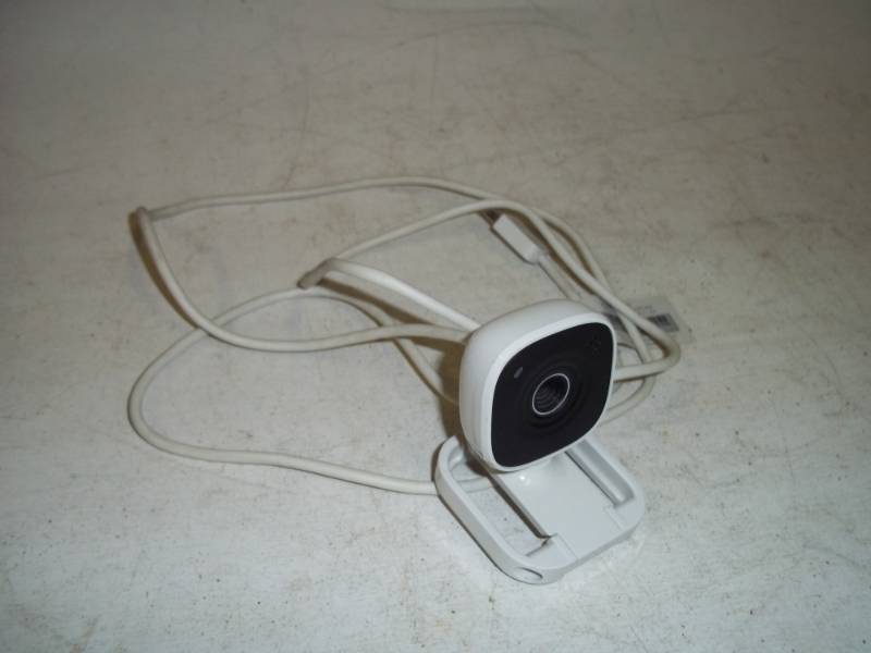 lot 329 image: Computer Camera