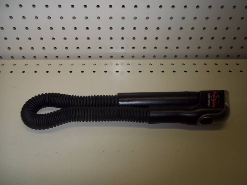 lot 346 image: Black & Decker Snake light