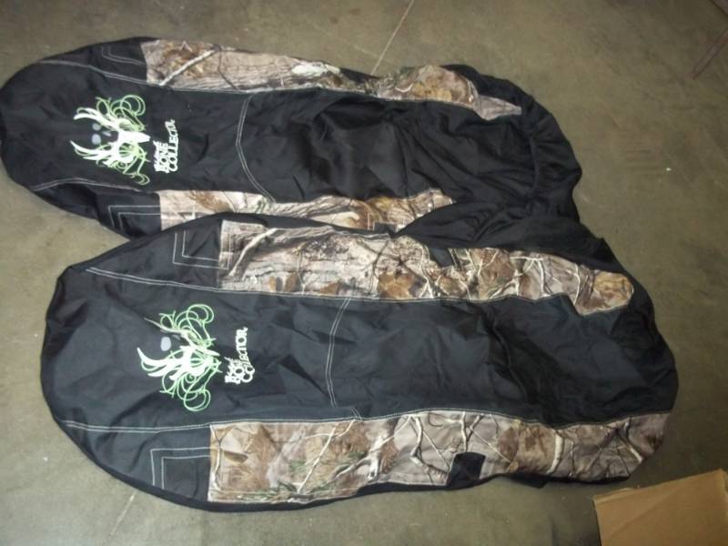 lot 356 image: Bucket Seat Camouflage Seat Covers