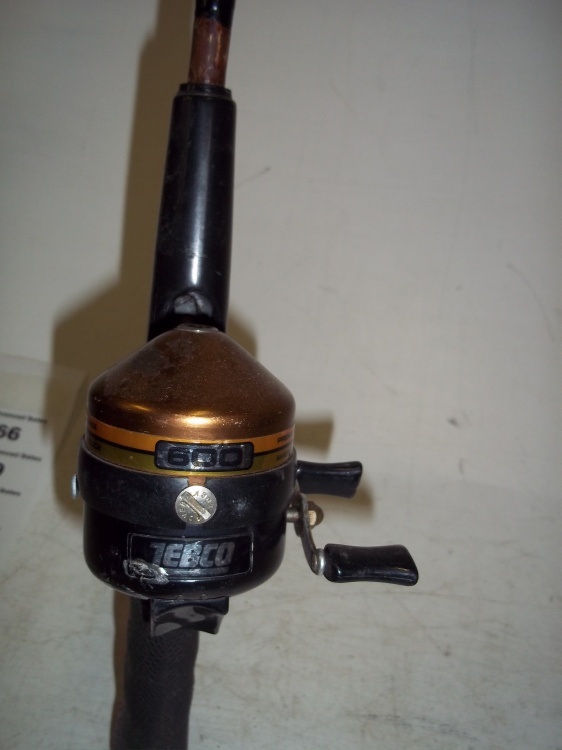 lot 364 image: Fishing Rod & Reel Zebco 5.5 ft