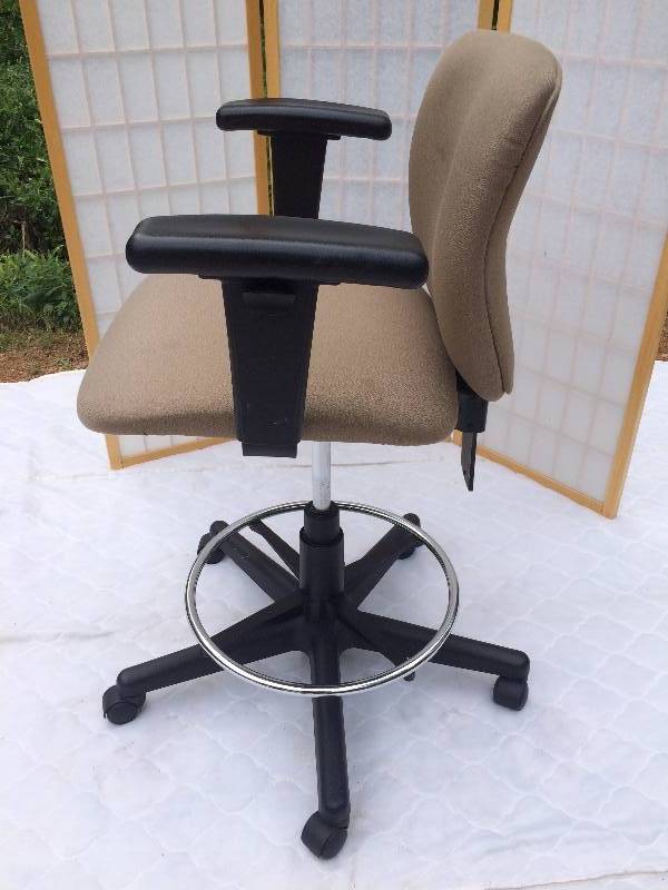 High Quality Sitonit Seating Co Multi-Adjustible & Functional Ergonomic Custom Posture Back Intensive Comfort Extended Stool Task Chair - Retails New $1200.00 Executive Suite Business Home Office Clinic