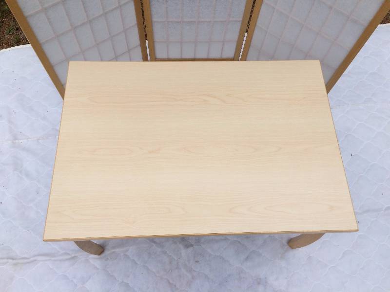 High Quality Softcare Innovations Scandinavian Design Maple Solid Wood $$$ Reception Waiting Room Table or Lovely Coffee Table  - Excellent Condition