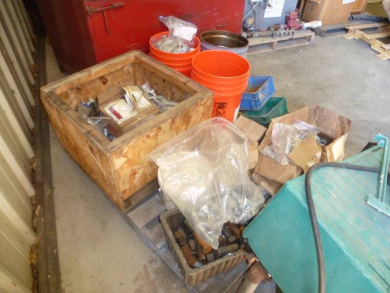 Pallet of bin bolts