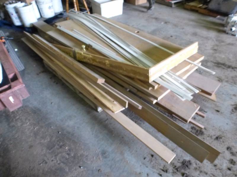 Pallet of assorted oak boards & Doors