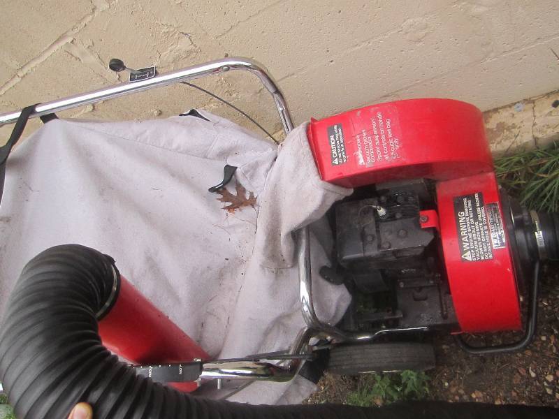 5 hp Toro vacuum blower combination... | Durango, Furniture, Yard, New