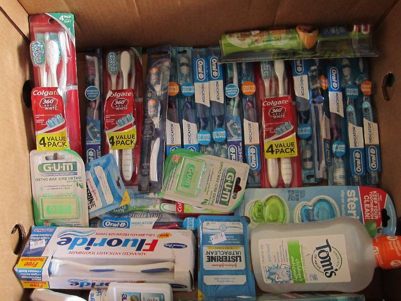 lot 70 image: Lot of toothbrushes and oral care p...