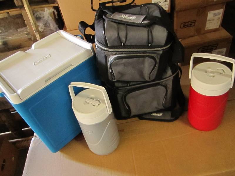 lot 104 image: Lot of 5 coolers, 1 party stacker, ...